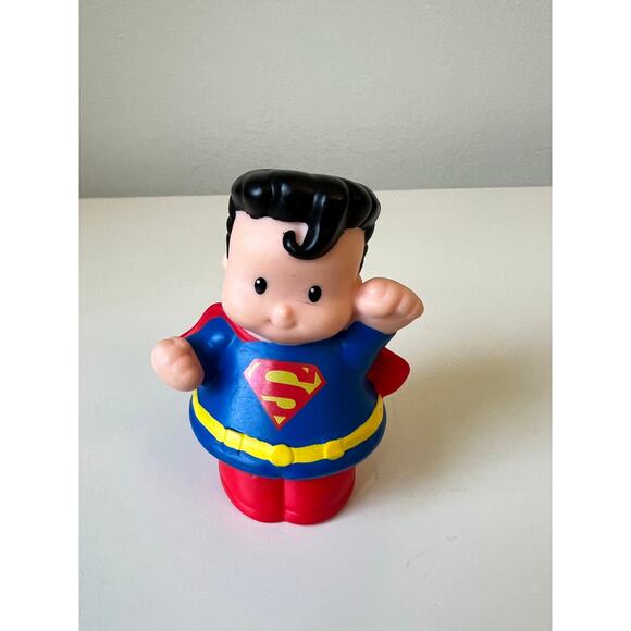 Fisher-Price Little People DC Super Friends Superman Figure 2011 - Picture 2 of 6